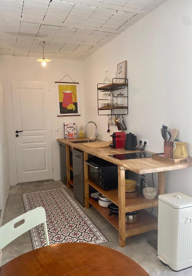 Gite Le Palmier - Perfectly Located Cosy Studio With Private Garden Puissalicon Екстер'єр фото